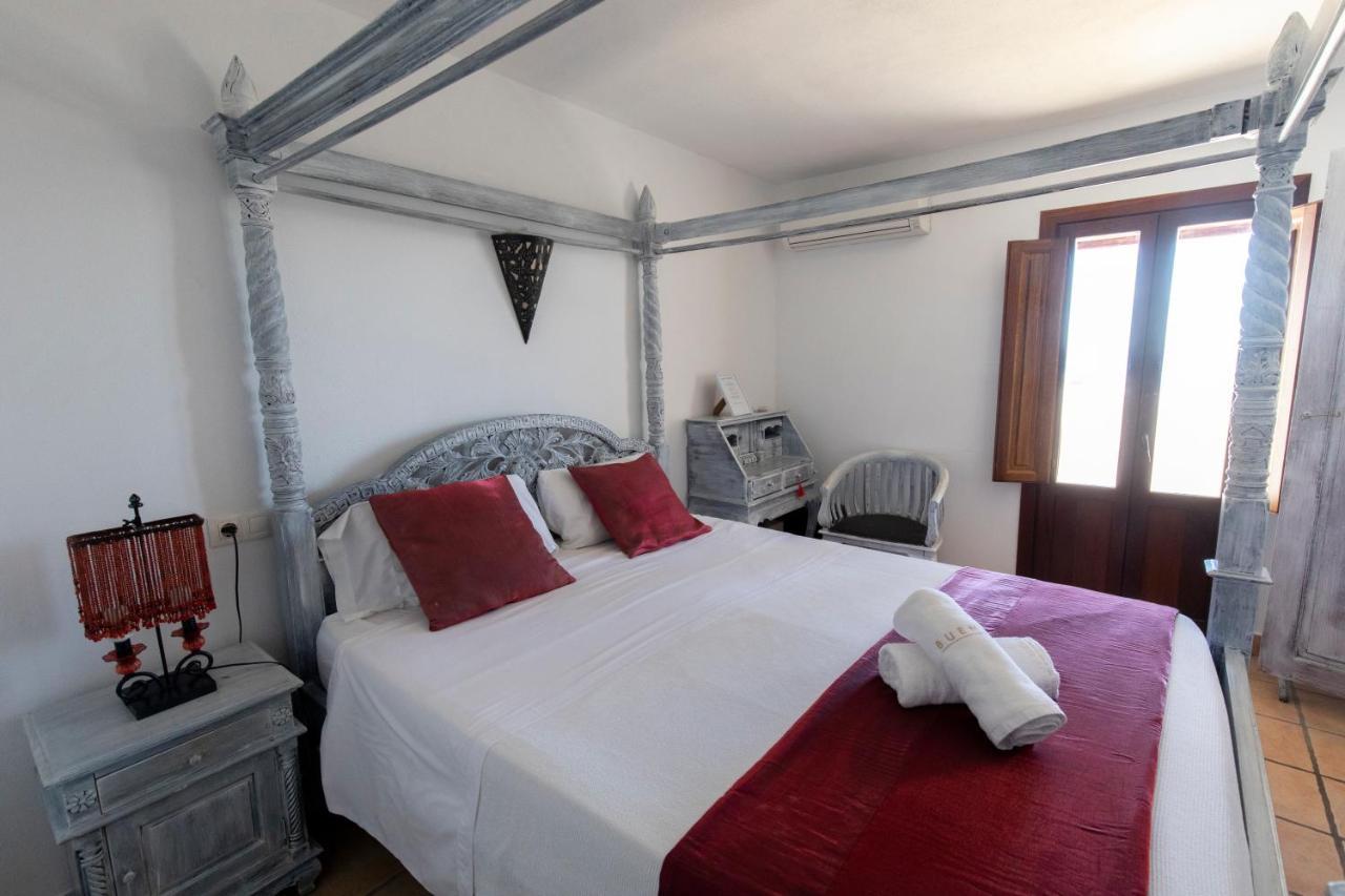 Buenavista Suites Hotel Boutique Санта-Эулалия-дель-Рио Экстерьер фото