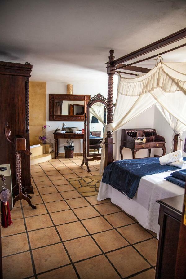Buenavista Suites Hotel Boutique Санта-Эулалия-дель-Рио Экстерьер фото